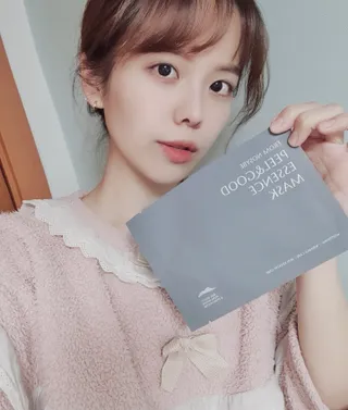 프롬노시베 필앤굿 에센스 마스크 — 5점을 준 리뷰어가 2022년 1월 올린 사용 사진