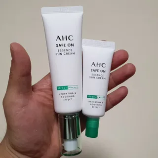 [AHC] 세이프온 에센스 선크림 올리브영 스페셜 증정 기획세트 — 5점을 준 리뷰어가 2022년 6월 올린 사용 사진