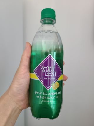 몽베스트 Montbest with Sparkling water Lemon OR Lime 20병(랜덤) — 4.5점을 준 리뷰어가 2022년 10월 올린 사용 사진
