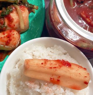 셰프애찬 알타리김치 총각김치 1kg — 5점을 준 리뷰어가 2022년 10월 올린 사용 사진