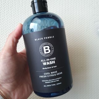 블랙페블 올인원 워시 쿨 웨이브 500ml — 5점을 준 리뷰어가 2021년 4월 올린 사용 사진
