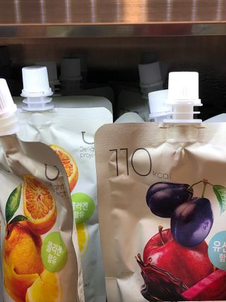 딜라이트 프로젝트 착즙주스 3종(푸룬&사과 착즙주스/그린샐러드 착즙주스/한라봉&감귤주스) — 5점을 준 리뷰어가 2022년 7월 올린 사용 사진