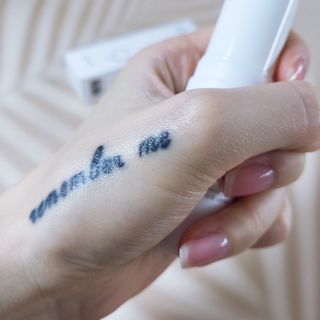 작심연구소 죽어가는 피부를 구원해줄 피부환생 메디 구원 스틱(MEDI 9-ONE STICK) — 5점을 준 리뷰어가 2022년 8월 올린 사용 사진