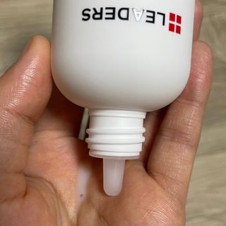 리더스코스메틱 리더스 카밍 바이오틱스 에센스 워터 — 5점을 준 리뷰어가 2021년 9월 올린 사용 사진