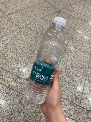 닥터유 제주용암수 닥터유 용암수 — 5점을 준 리뷰어가 2021년 8월 올린 사용 사진