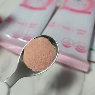 [모마네] 이너뷰티 히알루론산 비오틴 코큐텐 저분자피쉬콜라겐 - 3 g 30포 ★석류맛 — 5점을 준 리뷰어가 2021년 12월 올린 사용 사진