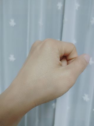 리더스코스메틱 리더스 카밍 바이오틱스 에센스 워터 — 5점을 준 리뷰어가 2021년 3월 올린 사용 사진