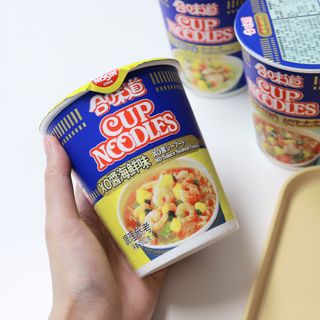 NISSIN 닛신 컵누들  4종 - 씨푸드오리지날, 씨푸드 스파이시, 씨푸드 커리, 씨푸드 XO소스 — 5점을 준 리뷰어가 2022년 2월 올린 사용 사진