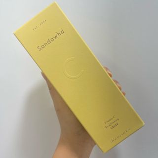 스킨큐어 산다화 비타민c 화이트닝 토너 150ml — 5점을 준 리뷰어가 2021년 12월 올린 사용 사진
