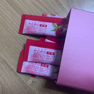 헬스업_쁘띠쁘띠석류콜라겐젤리_20g x 14포 — 4점을 준 리뷰어가 2021년 1월 올린 사용 사진