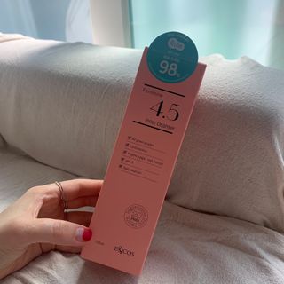 이엔코스 페미닌 4.5 이너클렌저 — 4점을 준 리뷰어가 2021년 3월 올린 사용 사진
