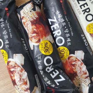 ZERO (초콜릿 칩 쿠키, 카카오 케이크, 후르츠 젤리, 아이스 콜라, 아이스 초코바) — 5점을 준 리뷰어가 2022년 6월 올린 사용 사진