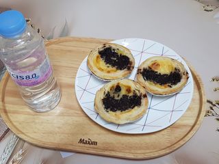 디앙뜨 포르투갈 에그타르트 오리지널 맛+패션후르츠+초콜릿타르트 맛 중 택1 — 4.5점을 준 리뷰어가 2021년 8월 올린 사용 사진