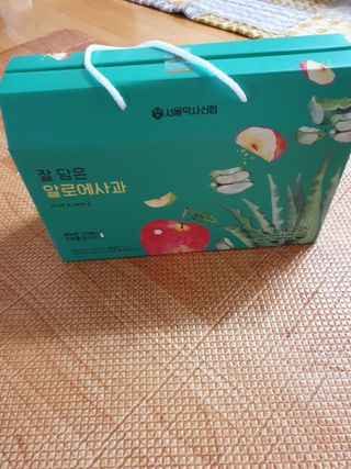 서울약사신협 잘 담은 알로애사과_70ml x 30포 — 4점을 준 리뷰어가 2021년 10월 올린 사용 사진