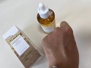[스킨1004] 마다가스카르 센텔라 앰플 100ml — 5점을 준 리뷰어가 2024년 5월 올린 사용 사진