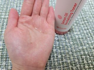 아이앤립 / EYENLIP 아이앤립 연어오일 리바이탈라이징 토너+앰플+크림 3종 세트 — 4점을 준 리뷰어가 2021년 5월 올린 사용 사진