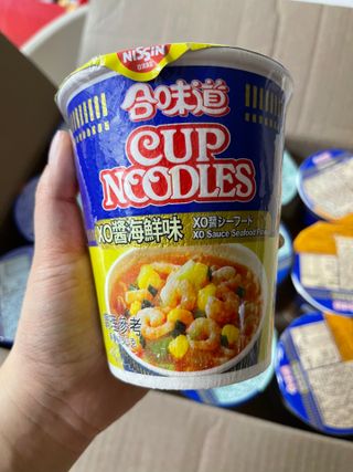 NISSIN 닛신 컵누들  4종 - 씨푸드오리지날, 씨푸드 스파이시, 씨푸드 커리, 씨푸드 XO소스 — 5점을 준 리뷰어가 2022년 4월 올린 사용 사진