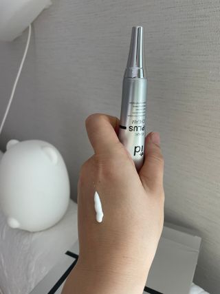 아이디플라코스메틱 아이디 브이로직 플러스 크림 15ml X 4EA — 5점을 준 리뷰어가 2022년 1월 올린 사용 사진