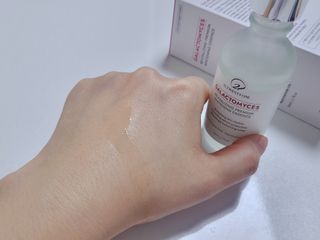 오투에니원 갈락토미세스 리바이탈라이징 프리미엄 화이트닝 에센스 50ml — 5점을 준 리뷰어가 2023년 1월 올린 사용 사진