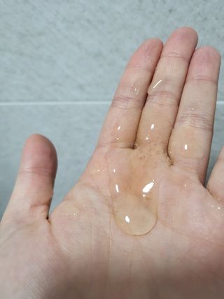 THE MAK 모이스처 밸런스 올인원 클렌저 스무스 타입 — 4.5점을 준 리뷰어가 2021년 12월 올린 사용 사진