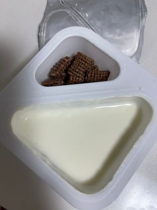 매일바이오 토핑요거트 — 5점을 준 리뷰어가 2021년 5월 올린 사용 사진
