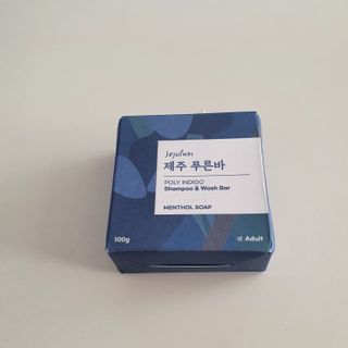 제주인디 제주 푸른바 폴리인디고 샴푸&워시 — 5점을 준 리뷰어가 2021년 12월 올린 사용 사진