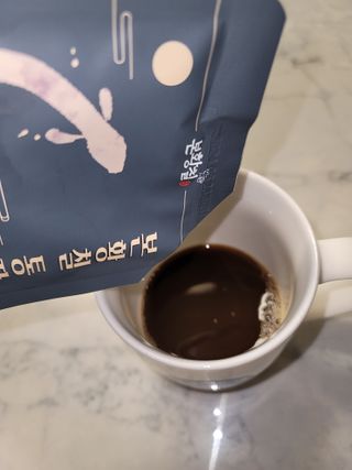 [비린내 완벽제거] 본황칠 통장어 국내산 장어즙 아르기닌 2800mg 장어즙효능 기력보강 — 5점을 준 리뷰어가 2022년 8월 올린 사용 사진