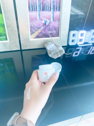 AYU25[아유트웬티파이브]다마스크로즈워터 베이스 천연 수분 촉촉 크림 — 4점을 준 리뷰어가 2021년 4월 올린 사용 사진