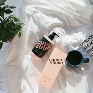 난나 살몬 스파이더 검버섯 미백 톤업 화이트닝 연어 앰플 크림 300ml 대용량 — 5점을 준 리뷰어가 2022년 12월 올린 사용 사진