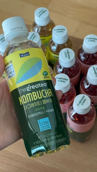 더그레잇티 콤부차 [매일유업] 더그레잇티 44kcal 콤부차 300ml *12개입 (오리지널 6개+베리리치 6개) — 4.5점을 준 리뷰어가 2023년 7월 올린 사용 사진