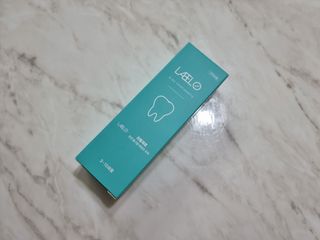 치과에서 쓰는 치약 _ 라벨제로 저불소 꼬마, 키즈, 유아, 베이비, 주니어 안전한 어린이치약 — 5점을 준 리뷰어가 2023년 3월 올린 사용 사진