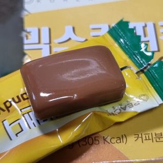(주) 피치코리아 믹스커피캔디76g x2개입 — 5점을 준 리뷰어가 2022년 11월 올린 사용 사진