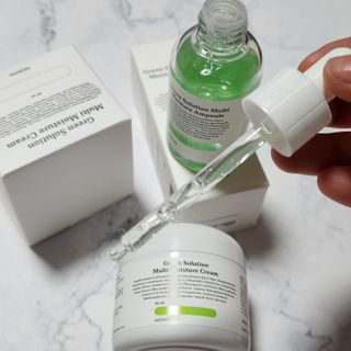 [녹산] 그린 솔루션 멀티 수분 앰플 + 그린 솔루션 멀티 수분크림 — 5점을 준 리뷰어가 2022년 10월 올린 사용 사진