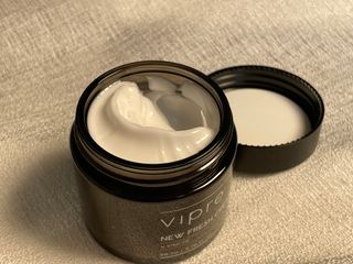 비프리코스메틱 뉴 프레쉬 크림 80ml — 5점을 준 리뷰어가 2023년 2월 올린 사용 사진