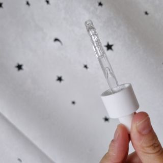 체르엠 스템앤셀 비타민 브라이트닝 에센스 30ml 1개 — 4.5점을 준 리뷰어가 2021년 10월 올린 사용 사진