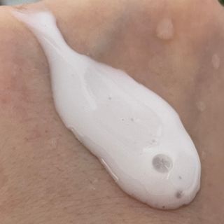 [포레스트스토리] 탈모증상완화 샴푸 1,000ml — 5점을 준 리뷰어가 2022년 3월 올린 사용 사진