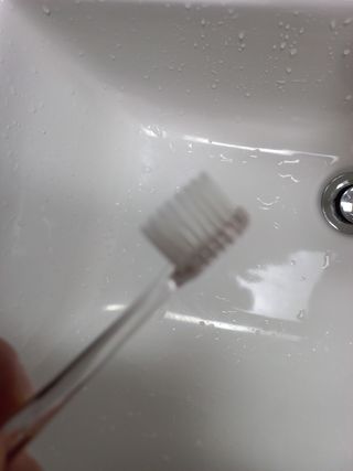 에브리모먼트 에브리 모먼트 칫솔 Every moment toothbrush — 5점을 준 리뷰어가 2022년 2월 올린 사용 사진