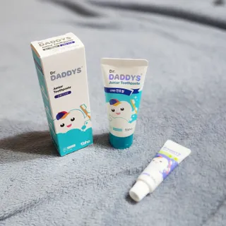 닥터데디스 안심불소 튼튼치약(청포도, 민트 중 택 1) 60g + 여행용 미니 치약 15g — 5점을 준 리뷰어가 2022년 7월 올린 사용 사진