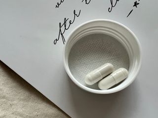 프리마인 성큼다가온 봄, 이너뷰티를 챙겨야 피부도 화사하게, 컨디션도 활기차게. 흡수율을 높인 고효율 비타민. — 5점을 준 리뷰어가 2023년 5월 올린 사용 사진