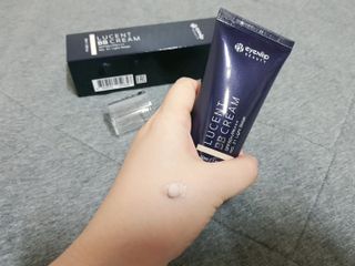 아이앤립 / EYENLIP 아이앤립 루센트 비비크림 2 Color — 5점을 준 리뷰어가 2021년 5월 올린 사용 사진