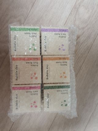 버블데이 배쓰밤 거품입욕제 버블바 6종 — 5점을 준 리뷰어가 2021년 8월 올린 사용 사진