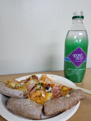 몽베스트 Montbest with Sparkling water Plain 20병 — 5점을 준 리뷰어가 2021년 10월 올린 사용 사진