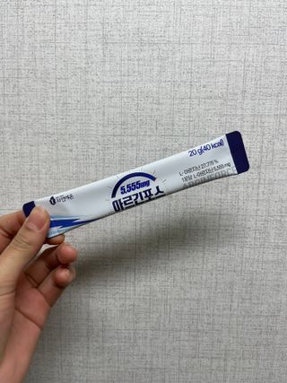 자연에온 아르긴포스 L-아르기닌 5555mg 스틱 15개입 1박스 — 5점을 준 리뷰어가 2022년 1월 올린 사용 사진