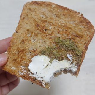 롯데제과 Vbread 포카치아식빵1개 + 미니식빵 1개 + 머핀 2개 세트 — 5점을 준 리뷰어가 2021년 9월 올린 사용 사진