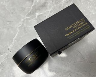 오투에니원 갈락토미세스 비타민 C 프리미엄 블랙스완 크림 50g — 5점을 준 리뷰어가 2022년 12월 올린 사용 사진
