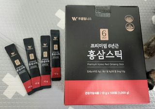 [푸름웰니스] 프리미엄 6년근 홍삼스틱 3mg x 100포 — 5점을 준 리뷰어가 2022년 4월 올린 사용 사진