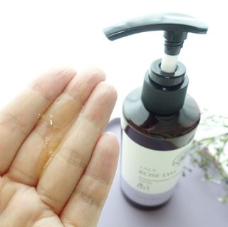 라라로즈데이 시즌2 여성청결제 200ml 아로마 페미민 클렌저, 독일더마인증 — 5점을 준 리뷰어가 2021년 8월 올린 사용 사진