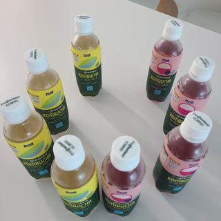 더그레잇티 콤부차 [매일유업] 더그레잇티 44kcal 콤부차 300ml *12개입 (오리지널 6개+베리리치 6개) — 5점을 준 리뷰어가 2023년 7월 올린 사용 사진