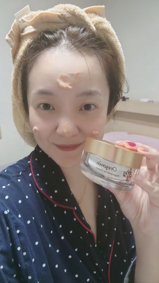 (주)닥터오레고닌 오레고닌 리제너레이티브 크림 — 5점을 준 리뷰어가 2023년 10월 올린 사용 사진