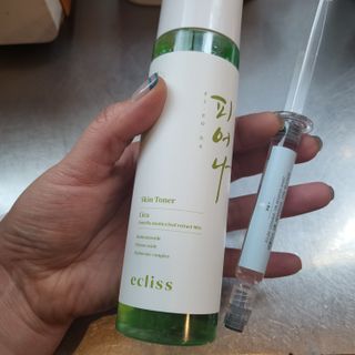 에클리스 피어나 스킨토너 — 3점을 준 리뷰어가 2022년 1월 올린 사용 사진